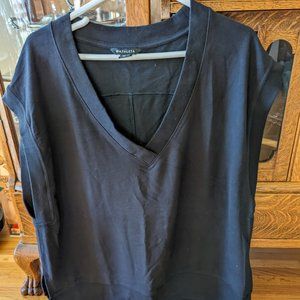 Athleta RETROTERRY V-NECK SWEATSHIRT TEE in black. NWT